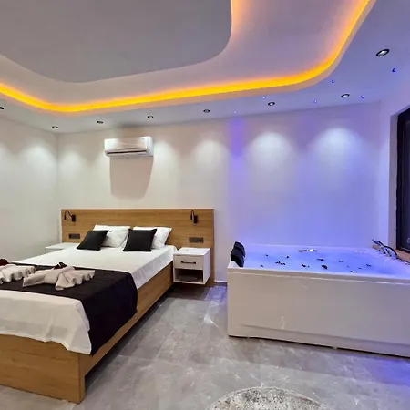 Patara 2 Bedroom * カルカン